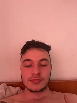 Snapshot of Kosty61_ chatting on March 22, 1:03 pm Kosty61 online show from March 22, 1:03 pm