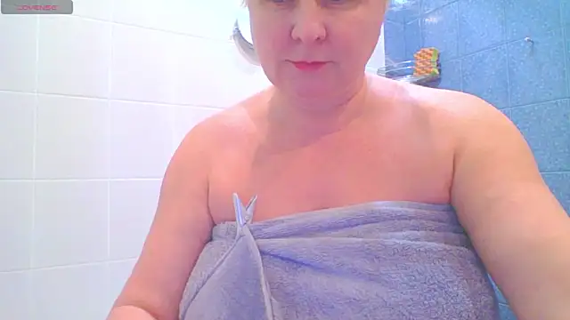 mira robinsonnn online show from January 17, 9:36 am