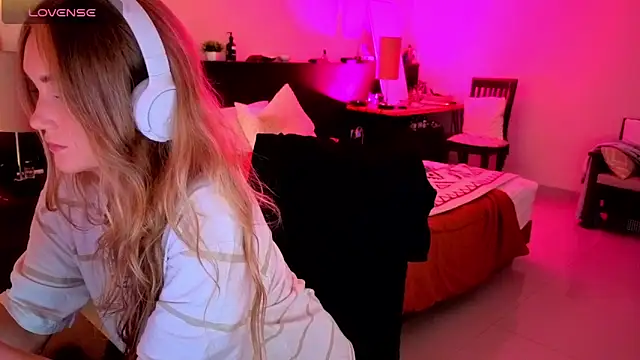 PrincessVS online show from September 21, 6:26 am