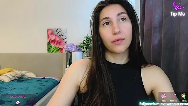 Snapshot of marrycolins chatting on June 19, 3:00 am marrycolins online show from June 19, 3:00 am