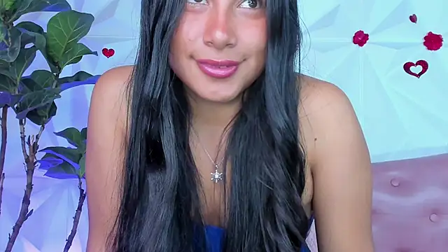 Snapshot of LinnaGardenia chatting on March 21, 4:51 pm LinnaGardenia online show from March 21, 4:51 pm