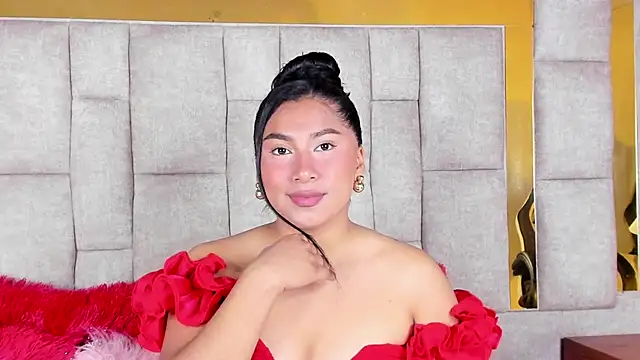 Snapshot of LinnaGardenia chatting on February 27, 1:55 pm LinnaGardenia online show from February 27, 1:55 pm