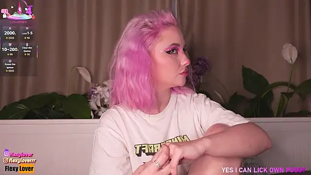 Flexy Lover online show from November 2, 3:14 pm