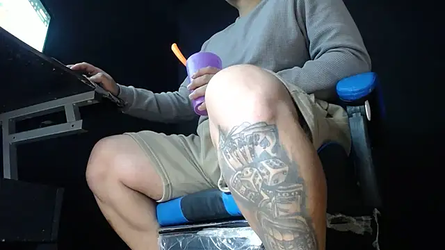 DickMasterfindom online show from May 28, 6:49 pm