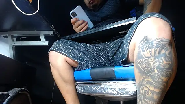 DickMasterfindom online show from June 3, 4:15 am