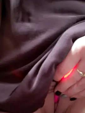 Snapshot of Cloud_Master9 chatting on November 2, 11:12 am Cloud Master9 online show from November 2, 11:12 am