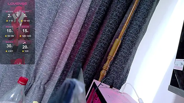 Snapshot of Inori_08 chatting on May 18, 5:52 pm Inori 08 online show from May 18, 5:52 pm