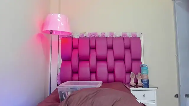 Gabriela Brown online show from January 20, 3:28 pm