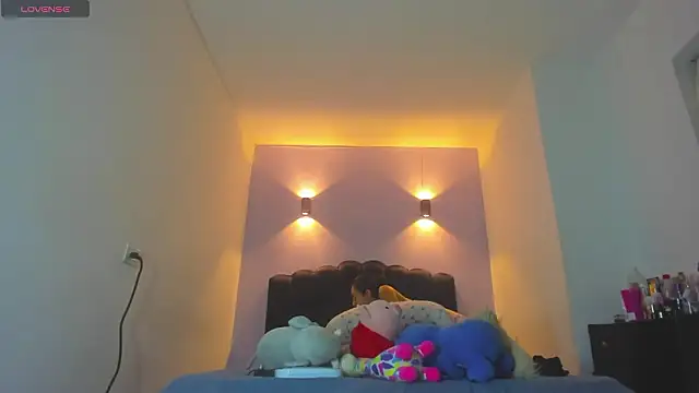 Sofia Clauss  online show from March 16, 4:18 am