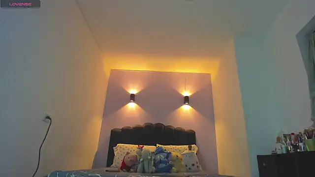 Sofia Clauss  online show from March 23, 5:00 am