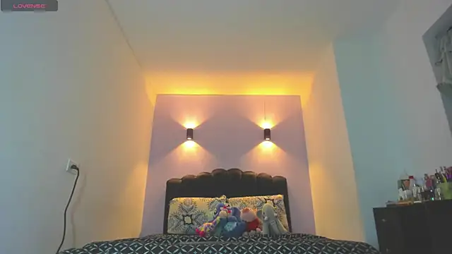 Sofia Clauss  online show from April 16, 4:46 am