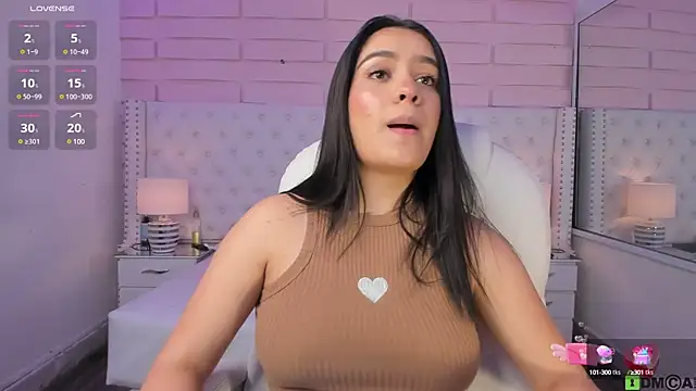 Yaaky  online show from March 11, 8:20 pm