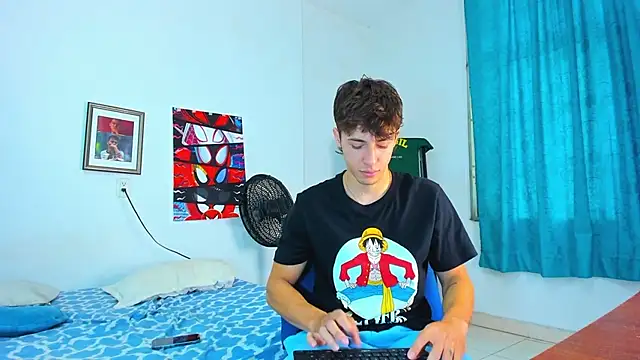 Snapshot of AlessandroDybala chatting on May 9, 12:21 pm AlessandroDybala online show from May 9, 12:21 pm
