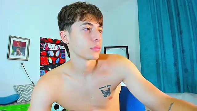 Snapshot of AlessandroDybala chatting on May 27, 12:18 am AlessandroDybala online show from May 27, 12:18 am