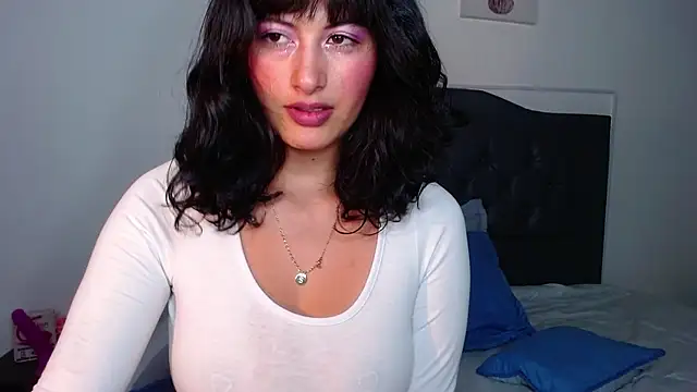 candy lux  online show from February 25, 3:49 pm