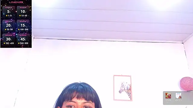 Snapshot of candy_lux_ chatting on July 5, 6:37 pm candy lux online show from July 5, 6:37 pm