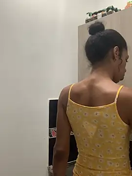 turabbitxx online show from February 27, 7:58 pm