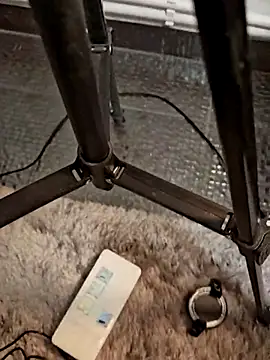 AvaLloyd online show from March 7, 3:25 am