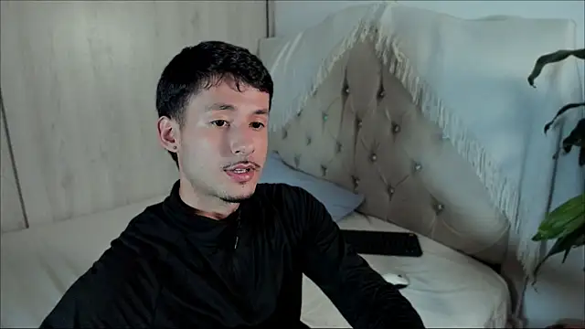 dimitri targaryen online show from July 21, 6:05 am