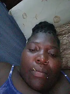 Snapshot of African_Bigass chatting on June 14, 8:55 pm African Bigass online show from June 14, 8:55 pm