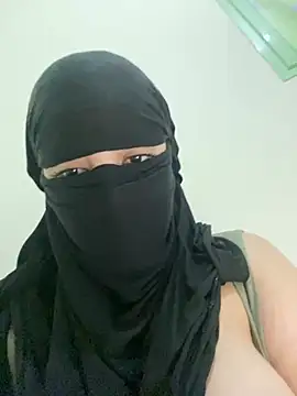 Lolox220 online show from December 13, 11:28 pm