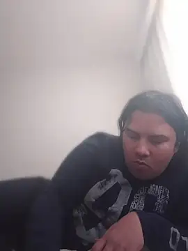 raducelfrumos99 online show from April 14, 11:27 am