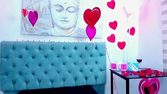 Snapshot of lina_bedoya_ chatting on February 14, 2:54 pm lina bedoya  online show from February 14, 2:54 pm