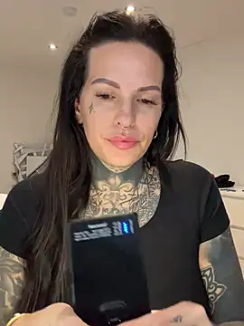 AileenInkOfficial online show from December 27, 4:10 pm