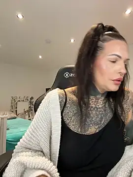 AileenInkOfficial online show from December 31, 12:57 pm