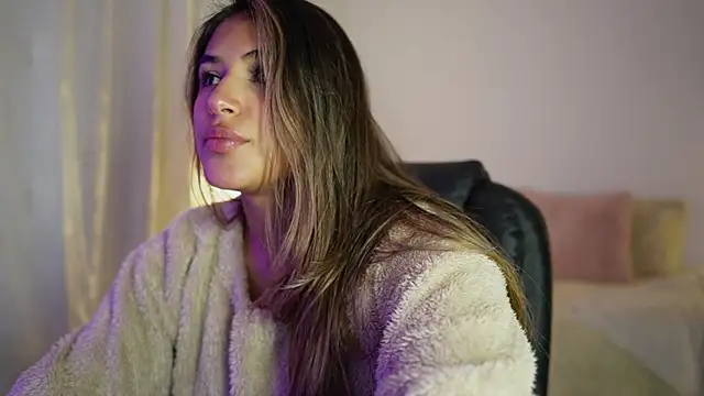 SaraParisi online show from September 27, 11:10 pm