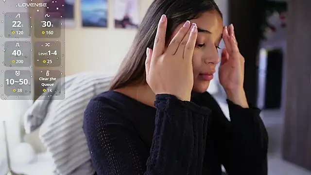 SaraParisi online show from December 19, 10:28 pm