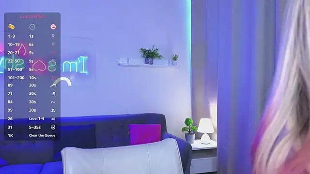 arielabradberry online show from March 15, 2:12 pm