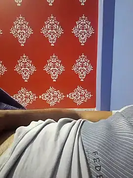 model yesx online show from December 26, 5:30 pm