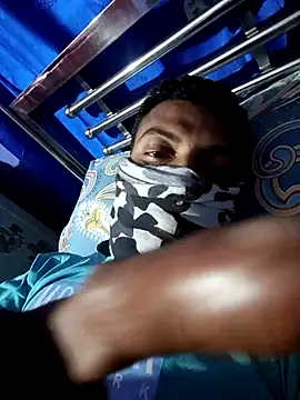 model yesx online show from January 11, 3:50 pm