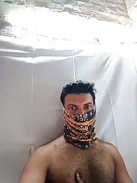 model yesx online show from April 1, 10:16 am