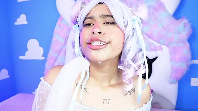 miss romyna online show from March 21, 2:07 pm