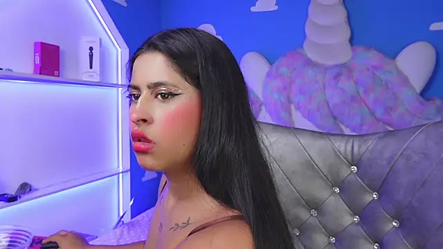 miss romyna online show from October 17, 11:02 am