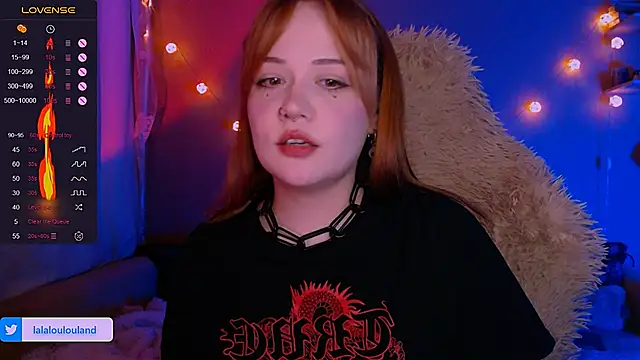 Snapshot of lala_loulou_land chatting on March 18, 10:26 pm lala loulou land online show from March 18, 10:26 pm