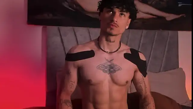 Thomas Fit1 online show from November 25, 1:27 am