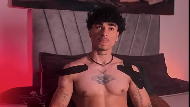 Thomas Fit1 online show from November 25, 7:03 pm