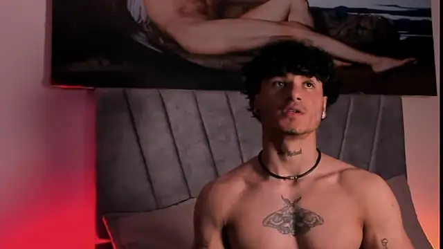 Thomas Fit1 online show from December 23, 4:54 am