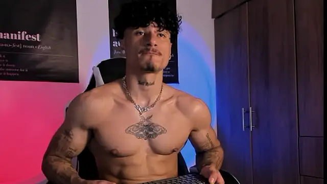 Thomas Fit1 online show from March 1, 11:51 pm