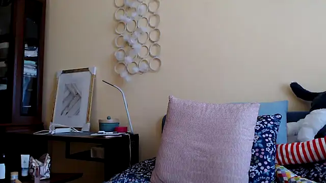 Snapshot of Scarlettford chatting on March 16, 2:00 pm Scarlettford online show from March 16, 2:00 pm