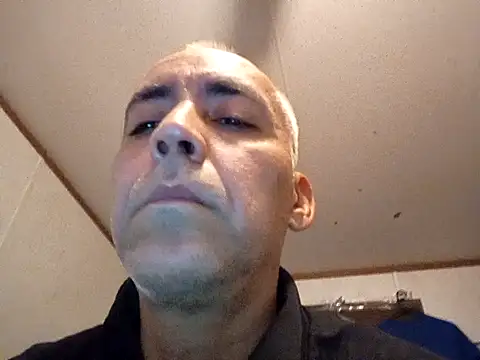 Xoc8  online show from March 7, 1:31 am