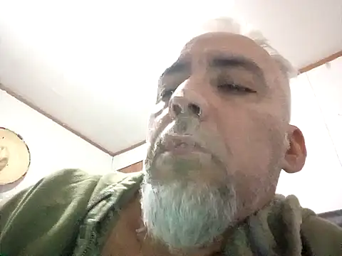 Xoc8  online show from October 3, 8:22 am