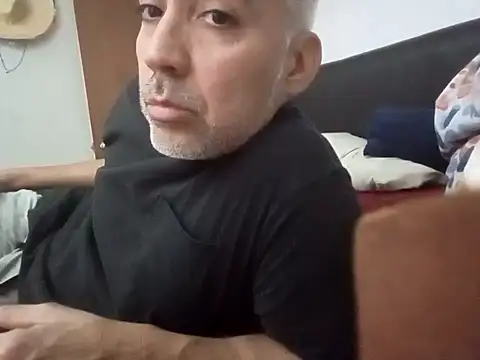 Xoc8  online show from October 15, 2:44 am