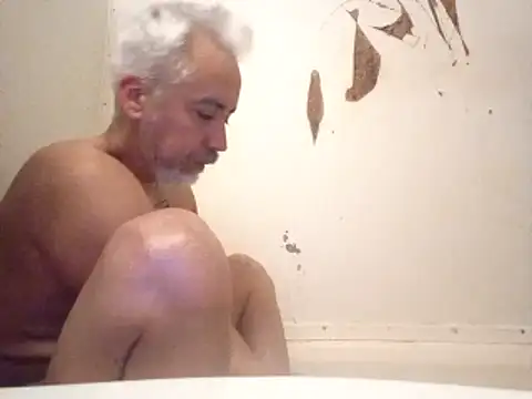 Xoc8  online show from March 29, 2:17 pm