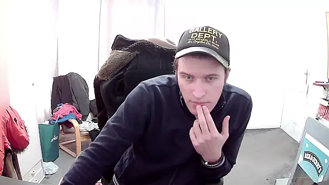 PKrisztian online show from March 2, 1:51 pm