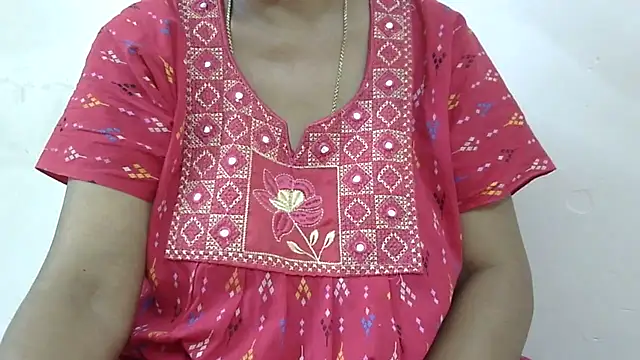 Snapshot of Vijji-telugu chatting on August 5, 4:15 am Vijji-telugu online show from August 5, 4:15 am