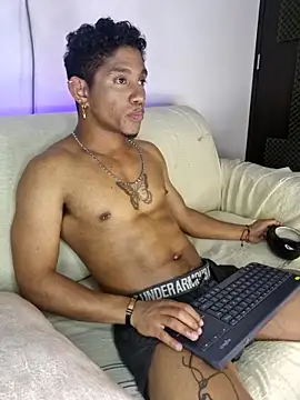 Palo santo online show from May 25, 5:19 pm